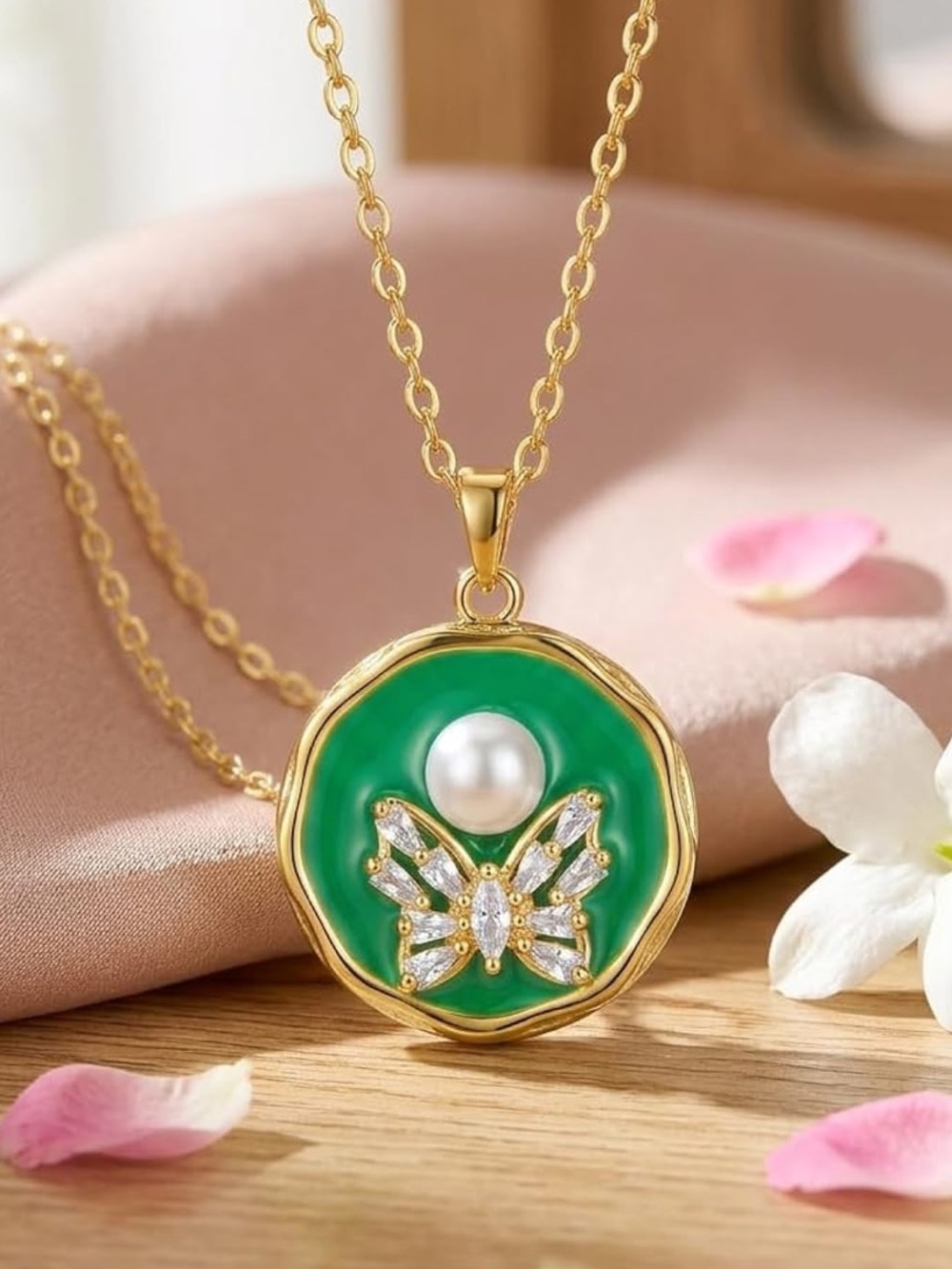 🆕New Butterfly Pearl Pendant Necklace 14K Gold Plated -Adjustable